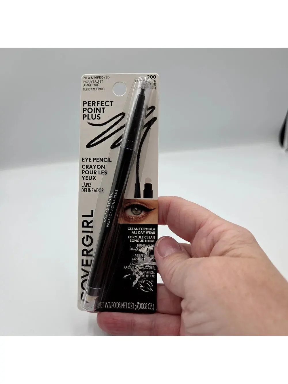 Covergirl  Perfect Blend Eyeliner Pencil #200 Blk Onyx Perfect Point Plus